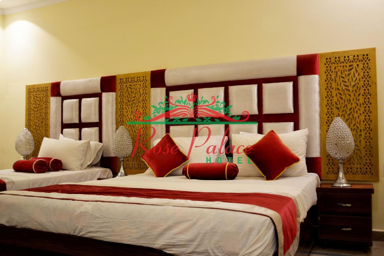 Rose Palace Hotel Lahor Dış mekan fotoğraf