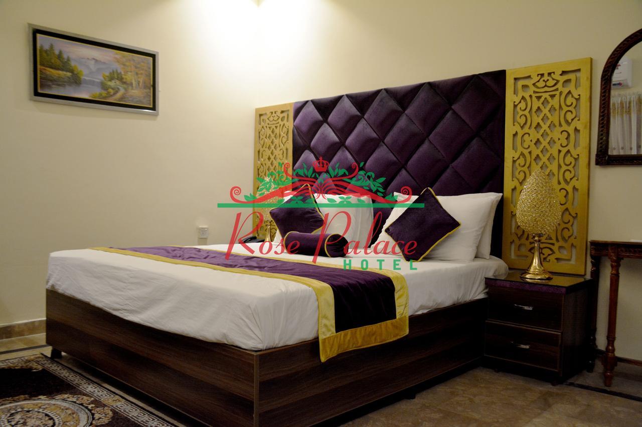 Rose Palace Hotel Lahor Dış mekan fotoğraf