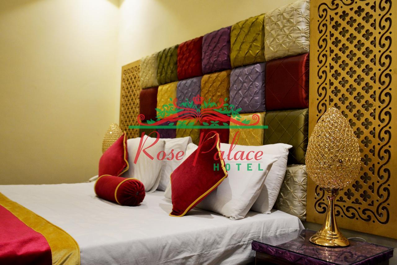 Rose Palace Hotel Lahor Dış mekan fotoğraf