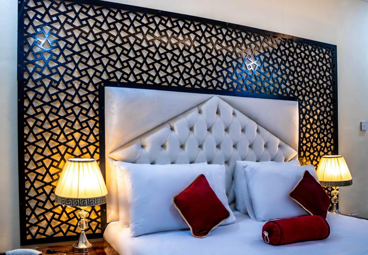 Rose Palace Hotel Lahor Dış mekan fotoğraf