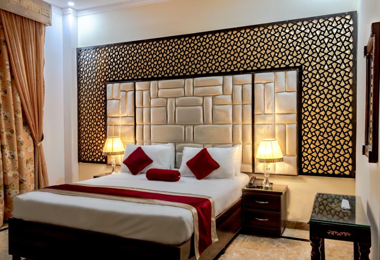 Rose Palace Hotel Lahor Dış mekan fotoğraf